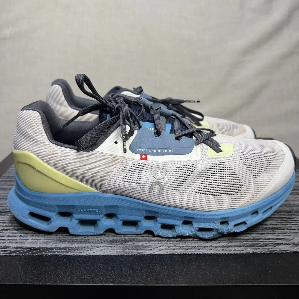 On Running wear scuffs